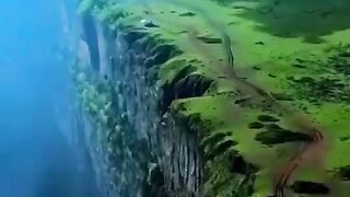 Arbi ki kubsurat nzm