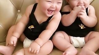 Twins Baby Videos You Can't Ignore their Cuteness by Mohammad Farhad