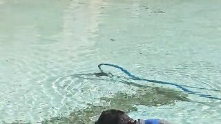 Fontana di Trevi coin cleaning
