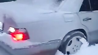 Mercedes Benz