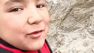 aj hum pahar py charha hain | #shortvideo #snow #video #keşfet #village #viral #tamil