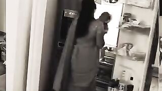 #Mother kept baby in the refrigerator while talking phone call and forget after a while#
