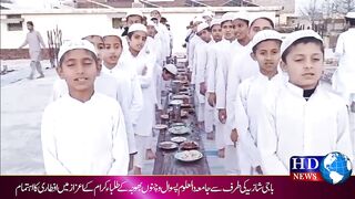باجی شازیہ کی جانب سے جامعہ دارالعلوم چنوں بھوجہ  کے طلباء کرام کے