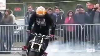 Bike_stunts_#viral_#shortvideo