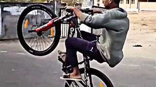 Bike_stunts_#viral_#shortvideo