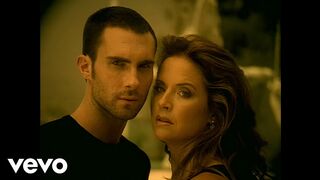 Maroon 5 - She Will Be Loved (Official Music Video)