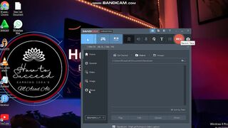 bandicam is a good software for pc records video