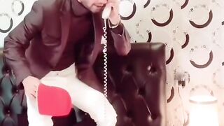 Hotel mouse prank