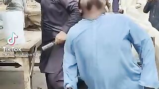 Hall aagaye bhai pe