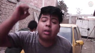 Yo ayudando a los demás ????????????