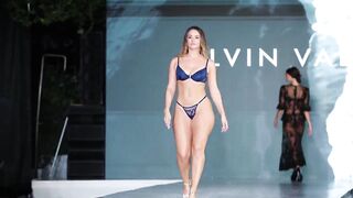 Laura Alexander vs Karen Rodriguez in Slow Motion