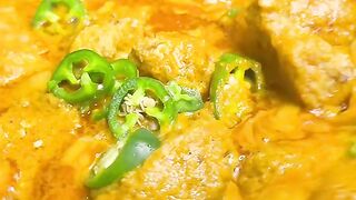 Makhmali Chicken gravy karrai recipe watch video and subscribe me