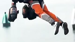 Amazing man flying on osean