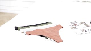 Breathable Seamless Thongs Comfortable Women's Underwear 5-Pack