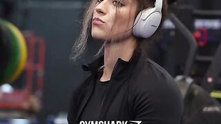 "Watch this exhilarating video of a girl unleashing her full potential at the gym, fueled by passion and determination!"