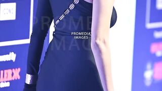 4_4_Mrunal_Thakur_at_Pinkvilla_Screen___Style_Icons_Awards___ProMedia(1080p60).