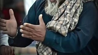 خوبصورت آواز خوبصورت کلام