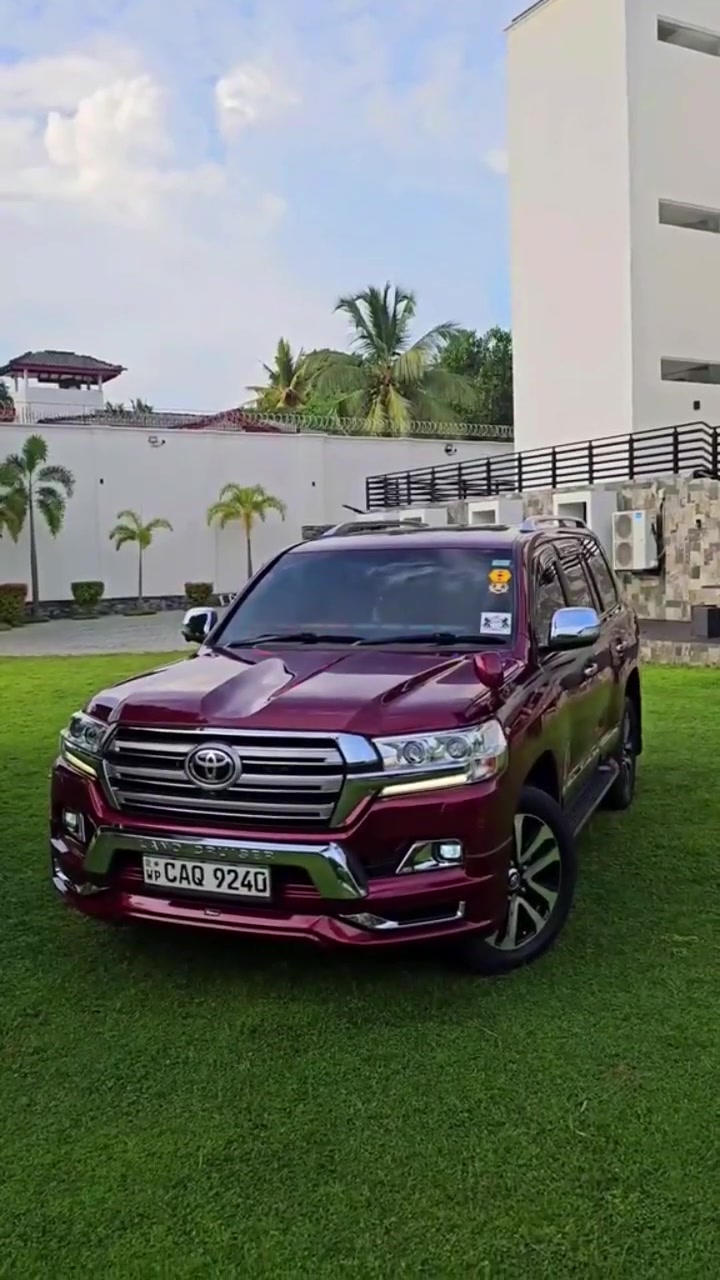 Toyota Land Cruiser RED | 2024 - Febspot
