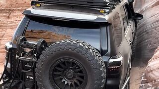 SUV_Goes_Up_Steep_Incline_||_ViralHog
