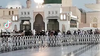 Wow What a Beautiful Naat.. Feelling the Most Blessed man in the world
