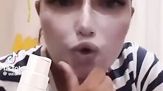 Yuzdagi dog’lar uchun krem