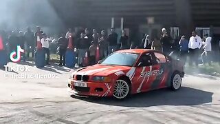 DRIFTING
