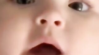 مضحك