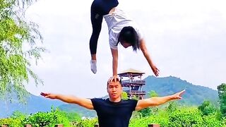 Se video