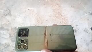 15$ poor people's phone 14