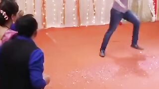 lakho ka dil tera song dance