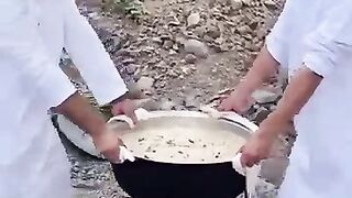 Arab_Rural_Peoples_Traditional_Food_On_Eid_Day