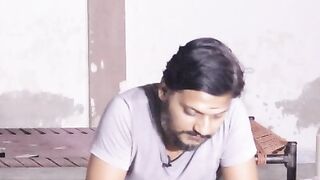 Kanjoos dost  funny....