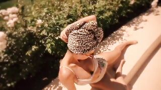 Kourtney Kardashian towel style
