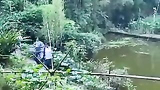 Awesome Funny Video ★~(◠‿◕✿)★~(◠‿◕✿)
