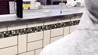 Chicken and Grill Employee vs Tow Truck Driver in New York Fight