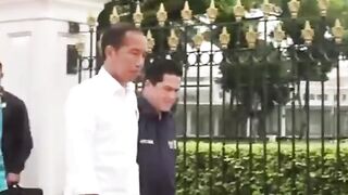 PRESIDEN JOKOWI KEMBALI BERULAH LAGI