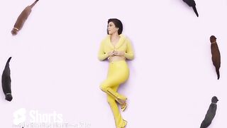 Let me down slowly Kourtney Kardashian