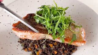 Salmon with Lentils