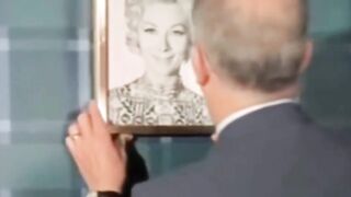 Зарплата жены это её зарплата!А зарплата мужа  это бюджет семьи.