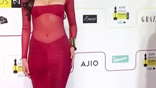 Aayi aayi song