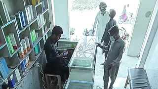 Robbery incident in shop