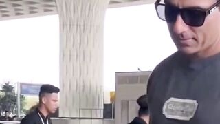Sonu Sood Spotted at Airport #sonusood #short #shorts #trending #viral #bollywood #viralshorts