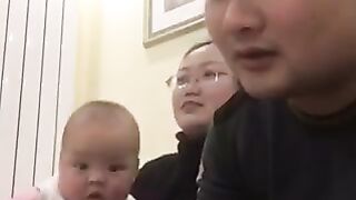 BABY LIKES MONEY