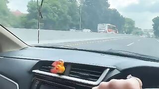 Suasana jalanan arus balik