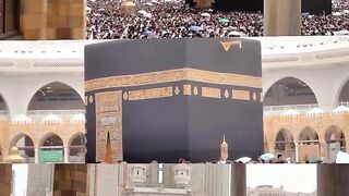 حنينٌ بقلبي وشوقٌ دفينُ وقدْ يقتلُ الراحلينَ الحنينُ