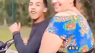 مضحك