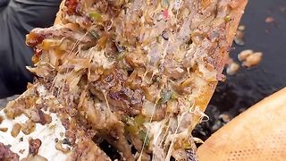 Spicy cheesesteak sandwich