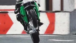 Bike_stunts_#viral_#shortvideo