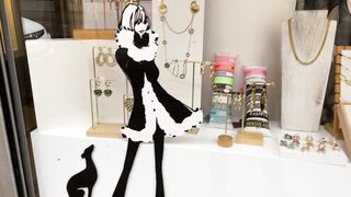 “Style Showcase: Must-Have Picks & Shopping Tips!”