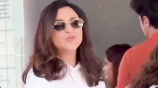 Parineeti Chopra gets spotted in the town #parineetichopra #shorts #short #trending #viral #bollywood #shortvideo